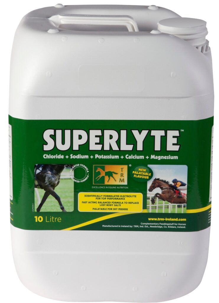Superlyte Syrup 10 l · electrolitos y glucosa en jarabe para caballos